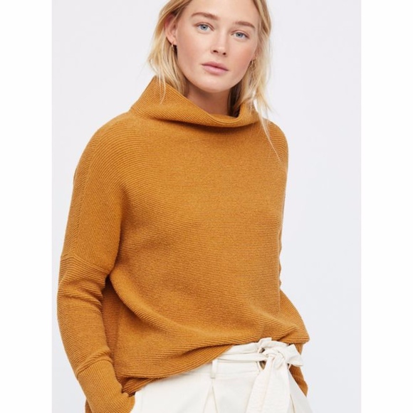 Free People Sweaters - Free People ottoman slouchy tunic